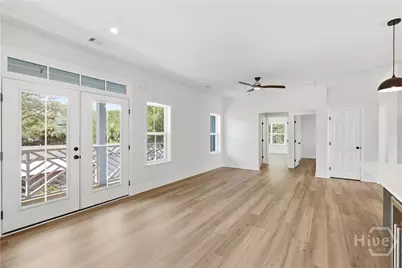 1113 Laurel Avenue, Tybee Island, GA 31328 - Photo 4
