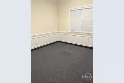 37 W. Fairmont Avenue #207, Savannah, GA 31406 - Photo 2