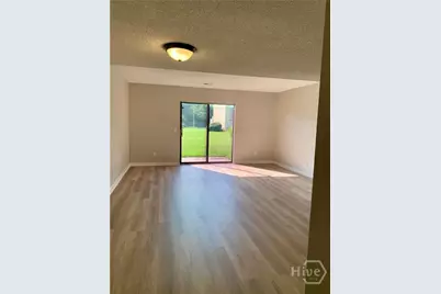 901 Olmstead Drive, Hinesville, GA 31313 - Photo 4