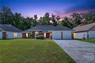 33 Mallorys Way, Savannah, GA 31419 - Photo 2