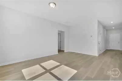 124 Chilburn Circle, Savannah, GA 31302 - Photo 10