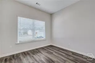 126 Chilburn Cir, Savannah, GA 31302 - Photo 2