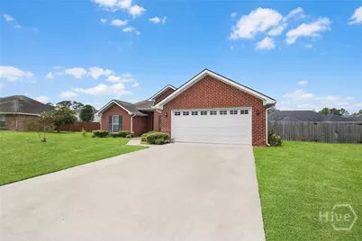 708 Cordele Circle, Hinesville, GA 31313 - Photo 2