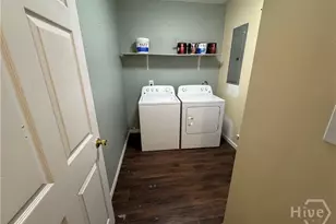 91 Holly Cir, Midway, GA 31320 - Photo 10