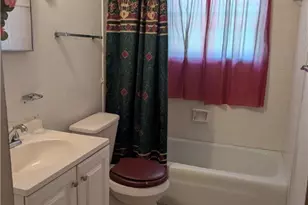 2132 Hart Ave, Savannah, GA 31405 - Photo 14