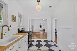 825 E 34th St, Savannah, GA 31401 - Photo 40