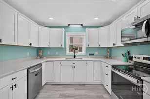303 3rd St, Tybee Island, GA 31328 - Photo 14