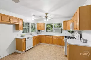 123 Salt Creek Rd, Savannah, GA 31405 - Photo 8