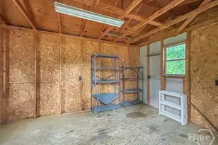 411 Edgewater Cir, Macon, GA 31220 - Photo 8