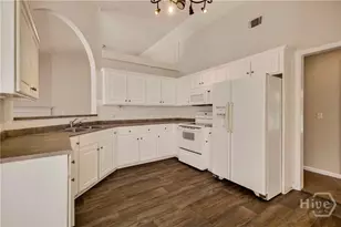 262 Silver Brook Cir, Pooler, GA 31322 - Photo 6