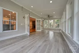 65 Richmond Dr, Savannah, GA 31406 - Photo 14