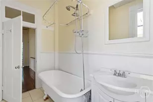 411 E Huntingdon St, Savannah, GA 31401 - Photo 28
