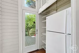 411 E Huntingdon St, Savannah, GA 31401 - Photo 18