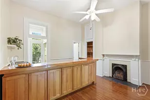 411 E Huntingdon St, Savannah, GA 31401 - Photo 4