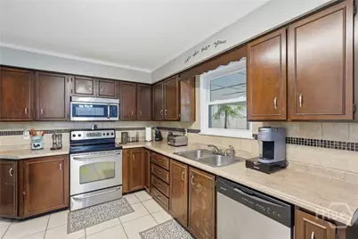 32 Silverstone Circle, Savannah, GA 31406 - Photo 12