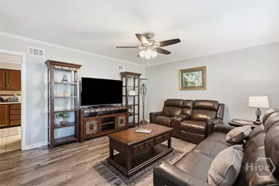 32 Silverstone Circle #Furnished, Savannah, GA 31406 - Photo 6