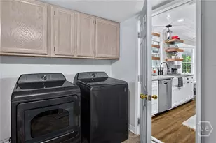 1106 A Walthour Rd, Savannah, GA 31410 - Photo 20