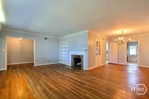 21 Columbus Dr, Savannah, GA 31405 - Photo 2