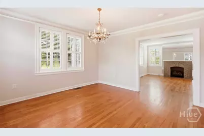 705 E 51st Street, Savannah, GA 31405 - Photo 8