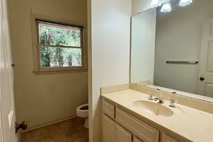 11 Gossamer Ln, Savannah, GA 31411 - Photo 8