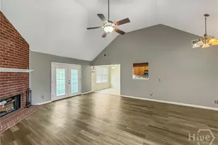214 Finn Cir, Savannah, GA 31419 - Photo 4
