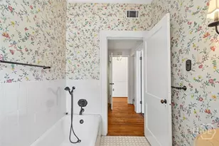 137 E 53rd St, Savannah, GA 31405 - Photo 12