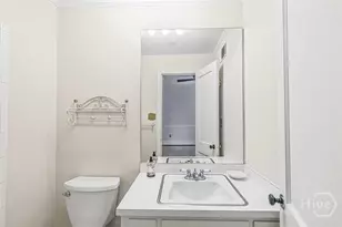 137 E 53rd St, Savannah, GA 31405 - Photo 16
