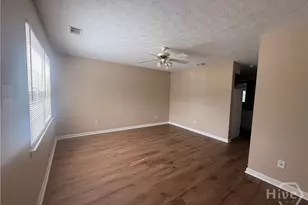 74 Casey Dr, Richmond Hill, GA 31324 - Photo 2