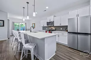 147 Bellasera Wy, Richmond Hill, GA 31324 - Photo 8