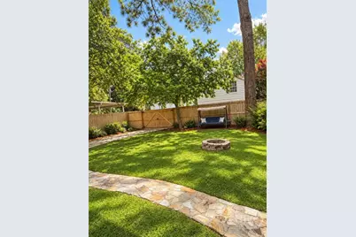 410 E 56th Street, Savannah, GA 31405 - Photo 16