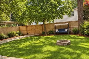410 E 56th St, Savannah, GA 31405 - Photo 16