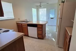 9830 Whitfield, Savannah, GA 31406 - Photo 2
