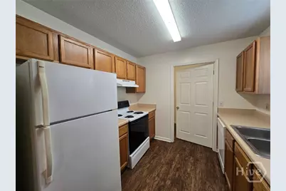 9842 Whitfield Avenue #A, Savannah, GA 31406 - Photo 4