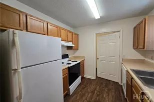 9842 Whitfield Ave, Savannah, GA 31406 - Photo 4