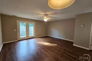 9842 Whitfield Ave, Savannah, GA 31406 - Photo 14