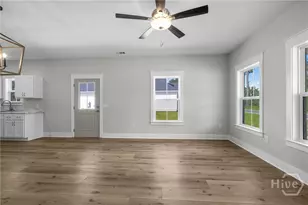 256 Ledford St, Pembroke, GA 31321 - Photo 8