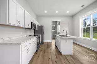 288 Ledford St, Pembroke, GA 31321 - Photo 6