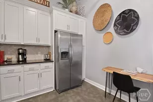 105 Whitaker St, Savannah, GA 31401 - Photo 22