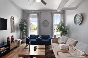 105 Whitaker St, Savannah, GA 31401 - Photo 10