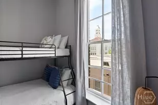 105 Whitaker St, Savannah, GA 31401 - Photo 30