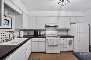 31 Helmsman Ct, Savannah, GA 31410 - Photo 6