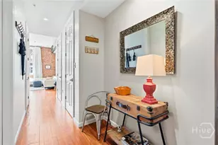 122 W Broughton St, Savannah, GA 31401 - Photo 10