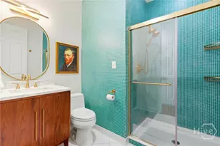 122 W Broughton St, Savannah, GA 31401 - Photo 26