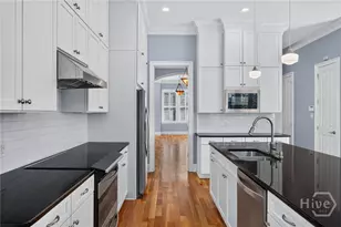 502 E Oglethorpe Ave, Savannah, GA 31401 - Photo 12