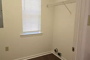 9810 Whitfield Ave, Savannah, GA 31406 - Photo 10