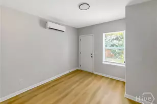 706 W 51st St, Savannah, GA 31405 - Photo 8