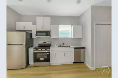 706 W 51st Street, Savannah, GA 31405 - Photo 6