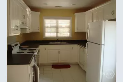 215 E Old Mill Rd, Richmond Hill, GA 31324 - Photo 6