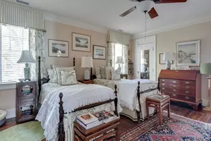 124 E 45th St, Savannah, GA 31405 - Photo 16