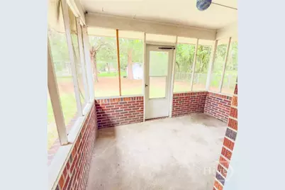 203 Springfield Avenue, Guyton, GA 31312 - Photo 8